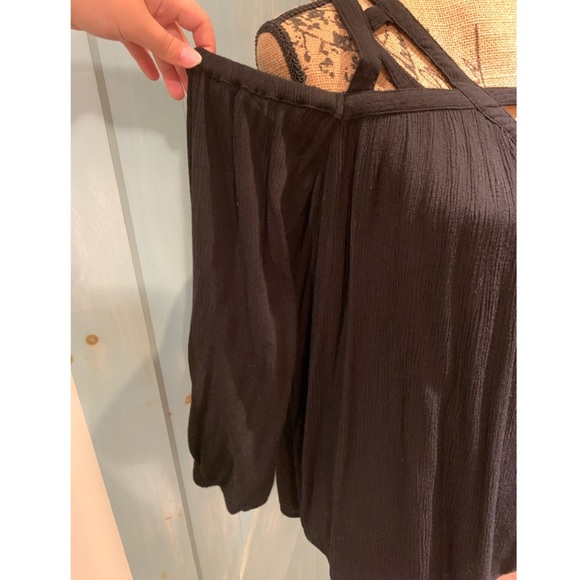 Black Off The Shoulder Blouse - Picture 2 of 3